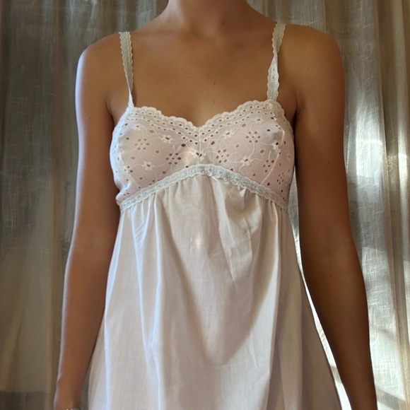Vintage nightgown - Picture 3 of 3